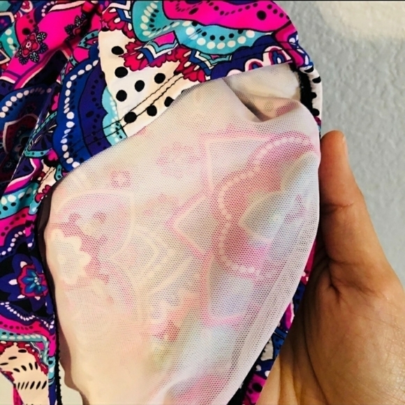 Love Your Assets by Sara Blakely Spanx One Piece Swimsuit Women's Medium M EUC - Picture 4 of 6